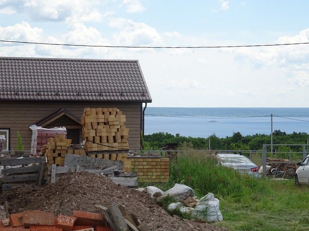 Чем закрыть оконные проемы на зиму в недостроенном доме