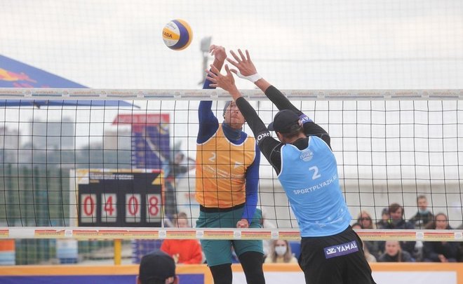 Холод, пляж, спорт: в Казани завершился этап чемпионата России по пляжному волейболу