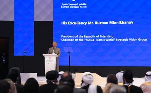 Цитаты недели: Минниханов — о модели гармонии, Легойда — о каминг-аутах, Шадаев — о драконовских мерах