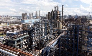 Пять ступеней контроля качества на заводе Бензинов ТАИФ-НК