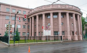 «Кондиционеры больше не будут портить облик здания»: как КНИТУ-КХТИ переживает реставрацию