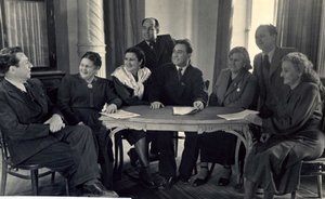 Фотомарафон «100-летие ТАССР»: заседание худсовета Татарского государственного академического театра, 1949—1950 гг.