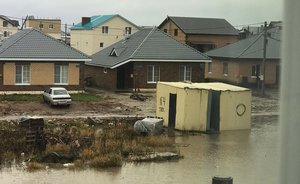 Как жители поселка Габишево пытаются предотвратить весенний паводок в начале зимы