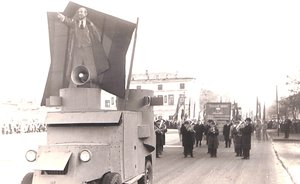 Фотомарафон «100-летие ТАССР»: колонна НПУ «Прикамнефть», Елабуга, 1 мая 1965 года