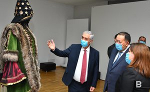 Турецкие дизайнеры специально для выставки в Казани воссоздали костюм Сююмбике