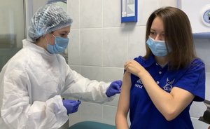 Привитых — 88%: «Нижнекамскнефтехим» в топе предприятий с высоким коллективным иммунитетом