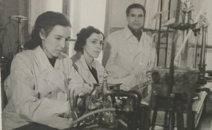 Фотомарафон «100-летие ТАССР»: обучение на Казанском химико-фармацевтическом заводе, 1947 год