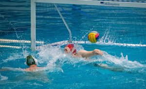 Ватерполистам Казани пора догонять «Ак Барс»