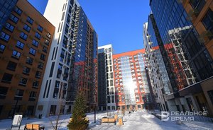 «Ждем, чтобы он быстрее вернулся домой»: семья казанского бойца получила квартиру