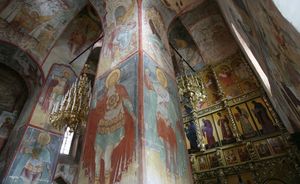 ​«В XIX веке настоятель Успенского храма обращался с просьбой фресковую живопись уничтожить...»