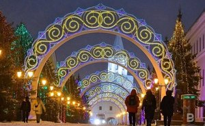 Видеоопрос: «Стоит ли Казани отказаться от масштабного празднования Нового года?»