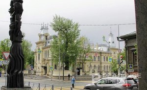 День в истории: в усадьбу Сандецкого въехал музей, на Новой Земле взорвали «Царь-бомбу»