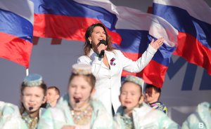 «Земляне», Pizza и салют: как Казань праздновала День России