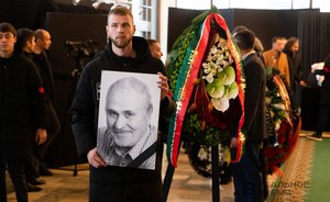 «Откровенно скажу, молодежь не так играет. У них жизни нет»: Казань простилась с актером Наилем Дунаевым