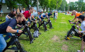 Спортивный праздник в ТАИФ-НК: сотрудники компании отметили День молодежи