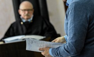 День в истории: судьи — мировые, Эверест — покорен