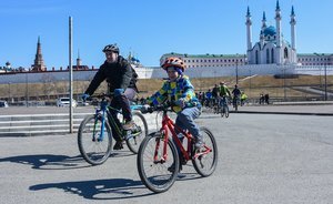 Госзакупки: крымские полеты, международное учительское собрание и велофест от администрации