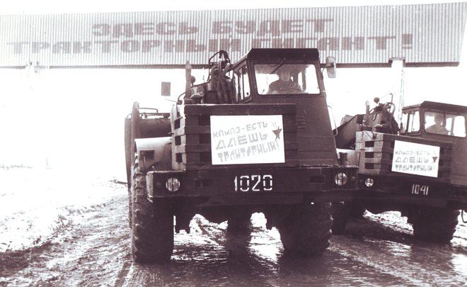 Фотомарафон «100-летие ТАССР»: строительство Камского тракторного завода, 1984 год