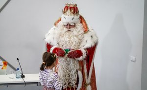 Видеоопрос: «Сколько вы планируете потратить на новогодние подарки в этом году?»