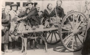 Фотомарафон «100-летие ТАССР»: ансамбль Татарской филармонии на гастролях в Самарканде, 1950-е годы