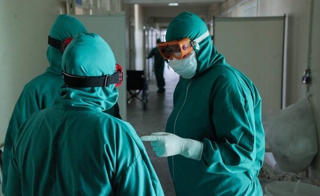 Информационная война с невежеством: врачи готовы открыть антиваксерам «красные зоны»