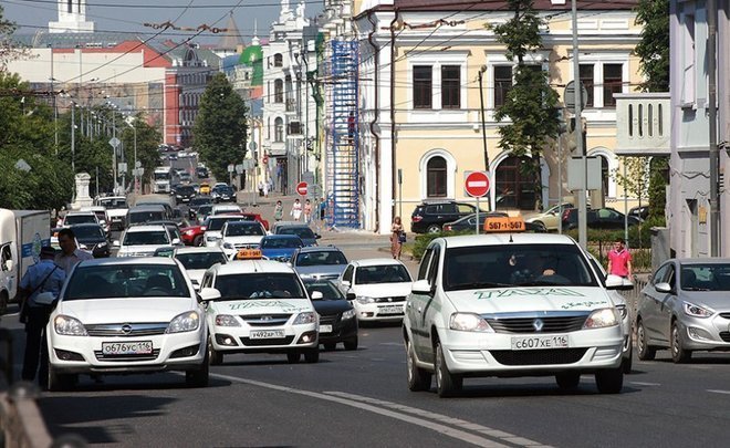 Таксистов Татарстана зовут в самозанятые, но выгод в этом они пока не видят