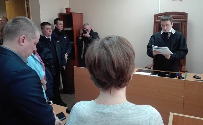 «Кабмин — не больница»: как судили оппозиционера и активистку Юманову за нашествие «татфондбанковцев»