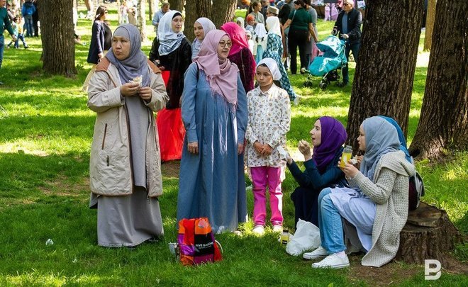 Мунаджаты, футбол и мастер-классы: «Рамазан фест» в парке им. Горького