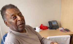 Видео недели: пермский стрелок, разбушевавшийся вулкан на Канарах и поющий Пеле