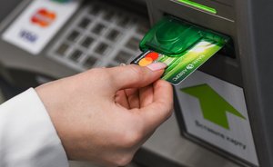 Выгодный «пластик»: как выбрать банковскую карту