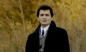 Дискотека 90-х: белая рубашка Габдельфата Сафина