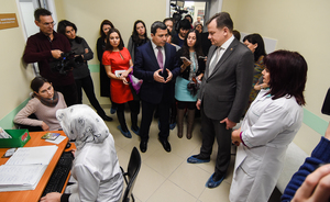 Дружелюбная поликлиника в Казани: как Адель Вафин с помощью миллионов победил очередь