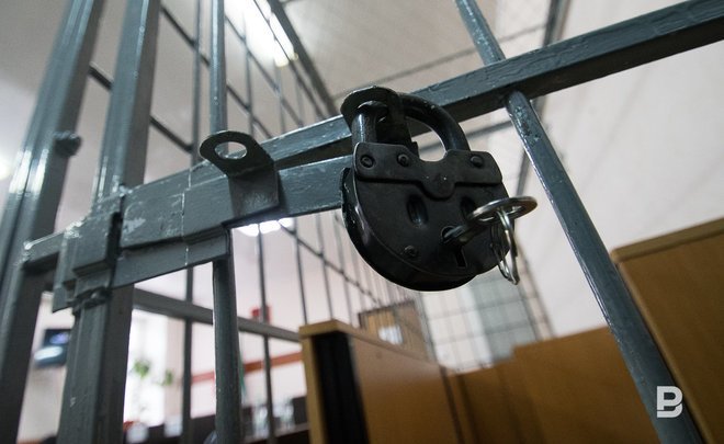 Уголовный тандем: как следователь и адвокат «спасали» казанца от тюрьмы за 300 тысяч рублей