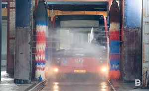 Мойка автобусов в автограде, 100 тонн мяса халяль в школы Казани и гардеробщики в КФУ