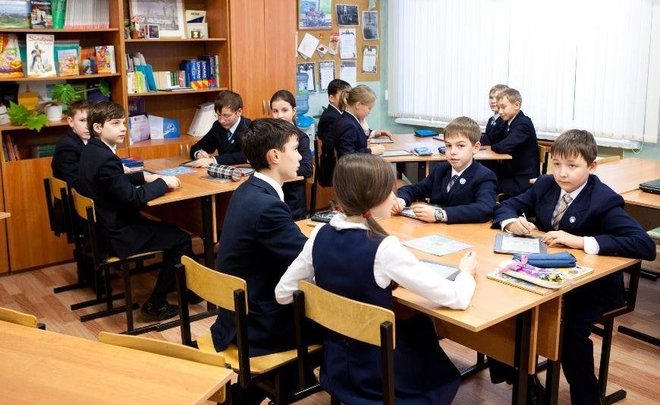 В Казани рост рождаемости и дефицит земли привели к нехватке мест в школах