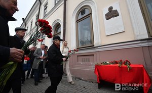 «Эпоха в жизни нашего государства»: в Казани увековечили память Станислава Говорухина