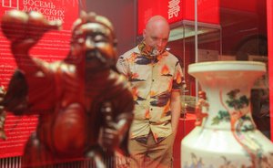 В Эрмитаж — за счастьем: слоны мира, грибы долголетия и карп-карьерист