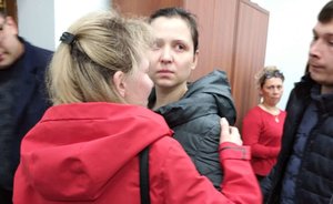 «Хотелось бы съездить на кладбище к ребенку»: подозреваемую в детоубийстве переселили из больницы в СИЗО