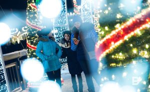 Казань в ожидании Нового года: елочные городки «дойдут» до «Салават купере», а каток — до парка «Черное озеро»