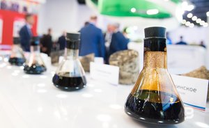 День в истории: Петр уехал в Москву, в Персидском заливе разлили нефть