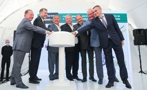 Рустам Минниханов: «Если бы ТАИФ не принял решение — дальнейшего развития Нижнекамского узла не было бы»