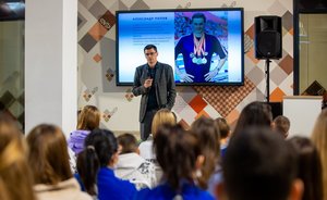 «Что двигало все годы? Жажда победы!»: король мирового спринта 90-х Александр Попов посетил Нижнекамск