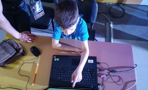 Видеоопрос: «Нужны ли соцсети для детей младше 13 лет?»