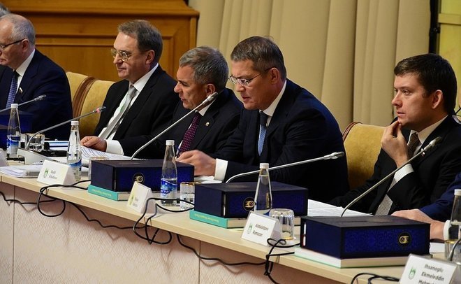Путь к согласию: президент Татарстана в Уфе провел заседание группы «Россия — исламский мир»