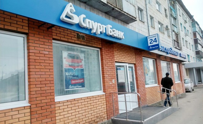 Российские банки бегут от минуса, а «Спурт» скрыл отчетность