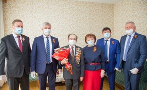 «Очень приятно, что нас не забывают»: «Нижнекамскнефтехим» поздравил ветеранов войны с 75-м Днем Победы