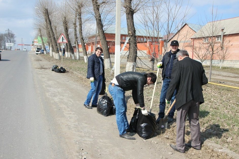 Субботник на будущей улице Шаймиева. 14 марта 2015 г.