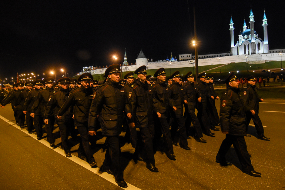 Где в казани проходит. Репетиция парада Казань. Репетиция парада в Казани 2021. Парад Победы Казань 2019. Репетиция парада Победы Казань.