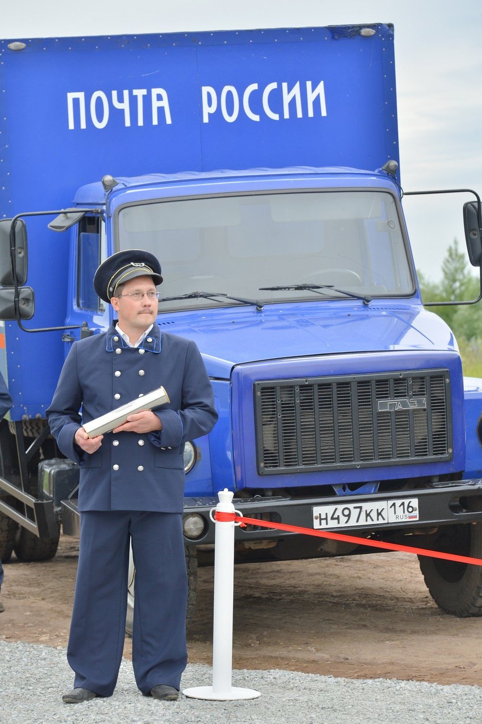 На церемонии начала строительства Казанского логистического почтового центра, 27 июня 2014 г.