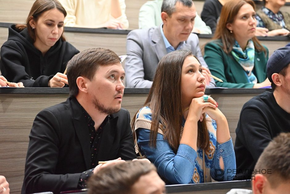 Участники ежегодной акции «Татарча диктант»